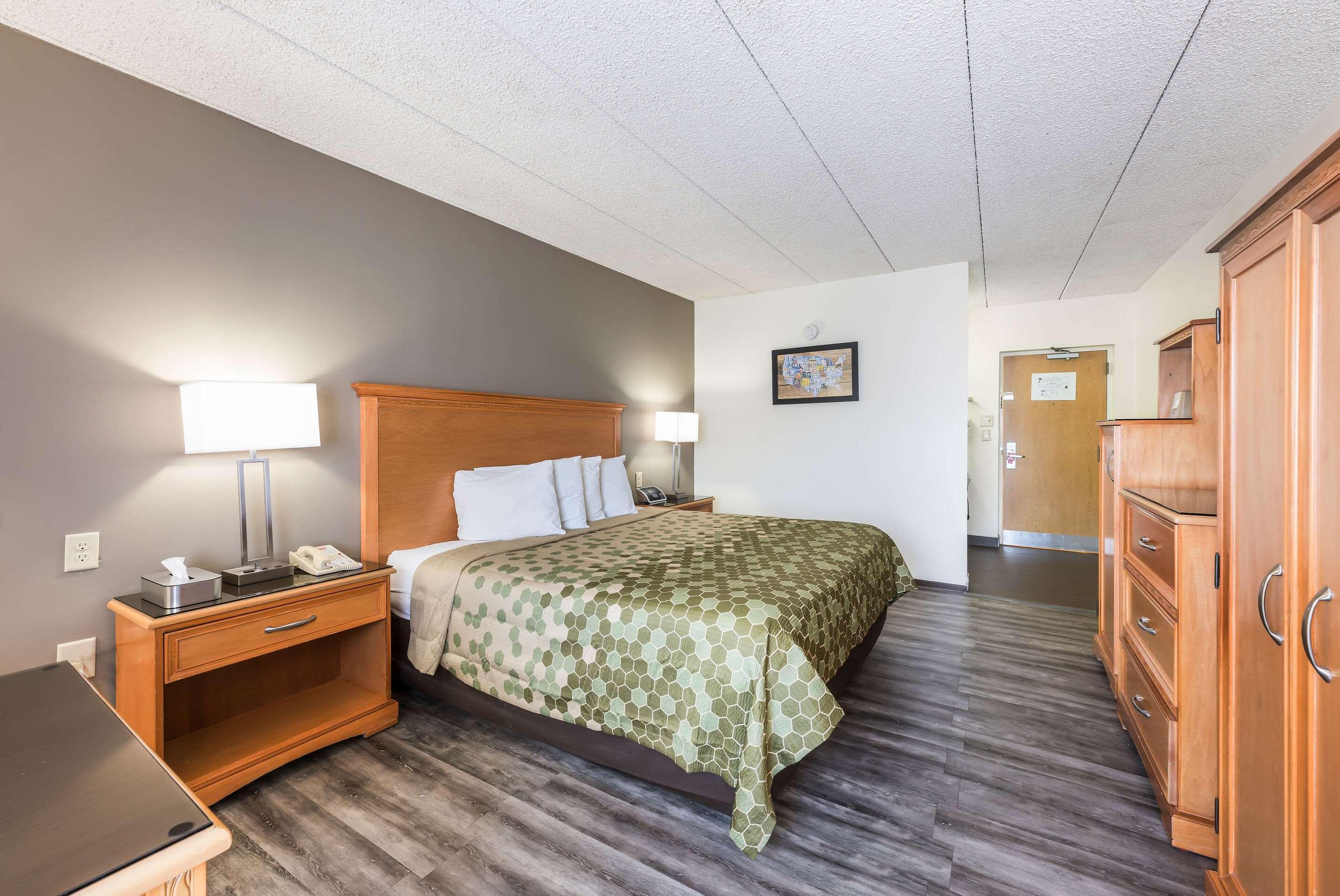Econo Lodge Quakertown Eksteriør billede
