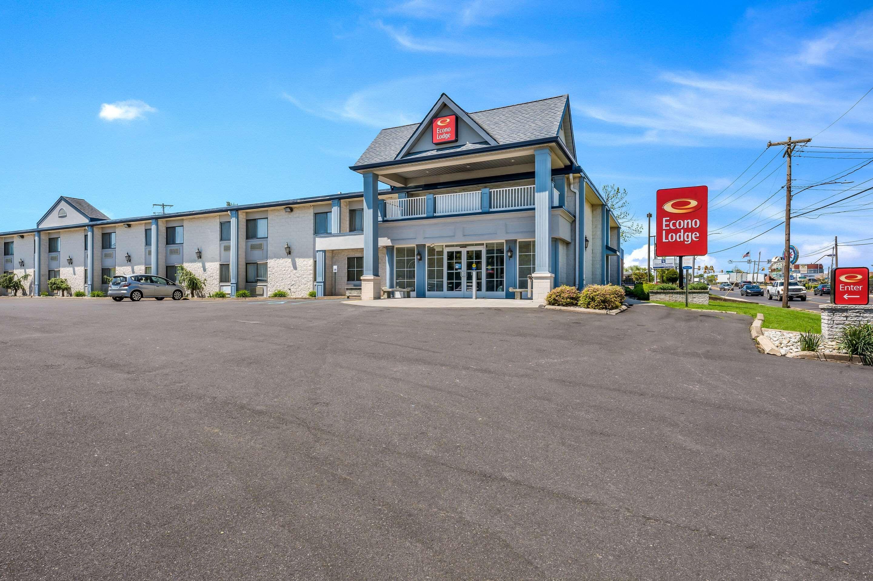 Econo Lodge Quakertown Eksteriør billede
