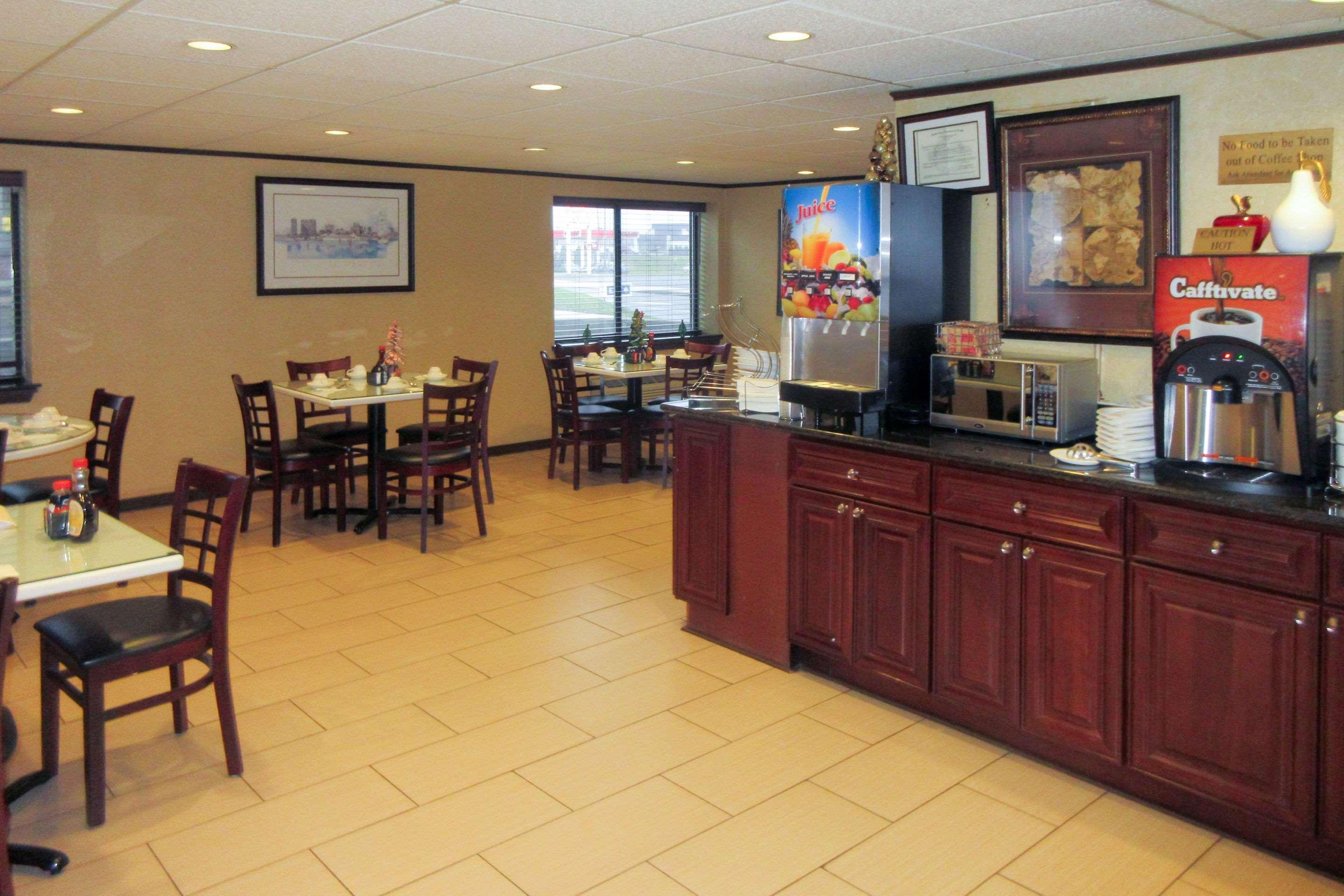 Econo Lodge Quakertown Eksteriør billede