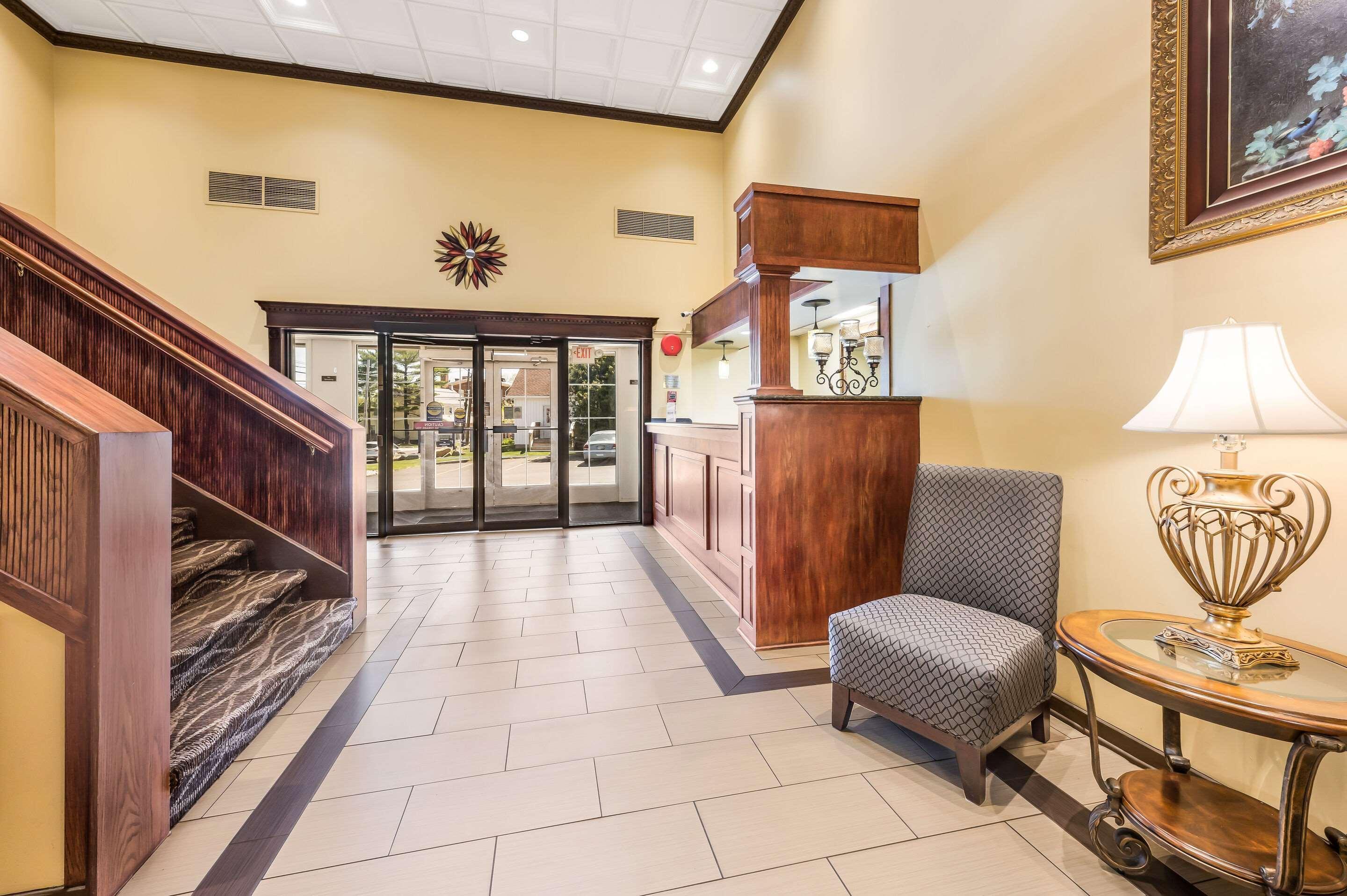 Econo Lodge Quakertown Eksteriør billede