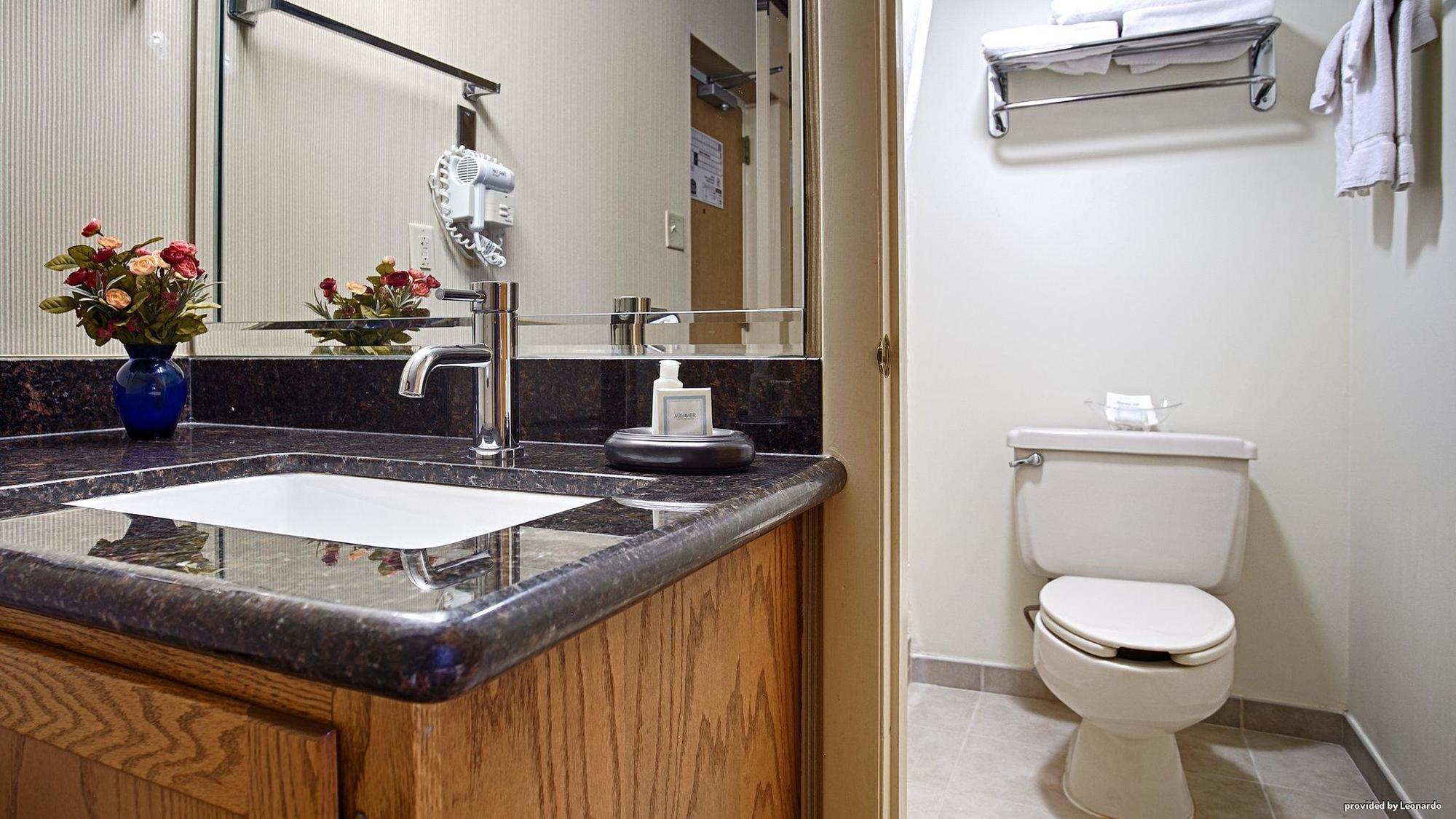 Econo Lodge Quakertown Eksteriør billede